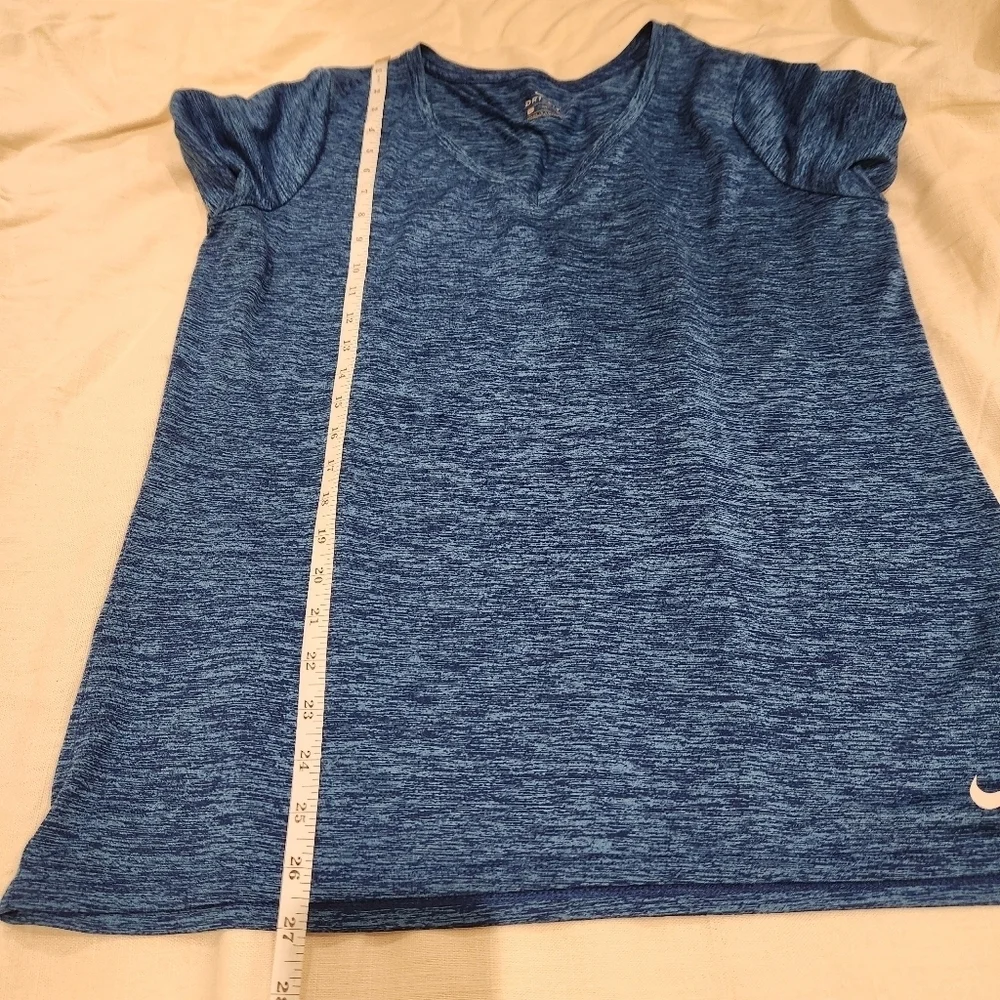 Nike Dri-Fit Women’s Performance Shirt Blue Size XL